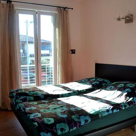 Casa Conte Air Conditioning, Near Station, Center And Ferry To Bellaggio Colico Exterior foto